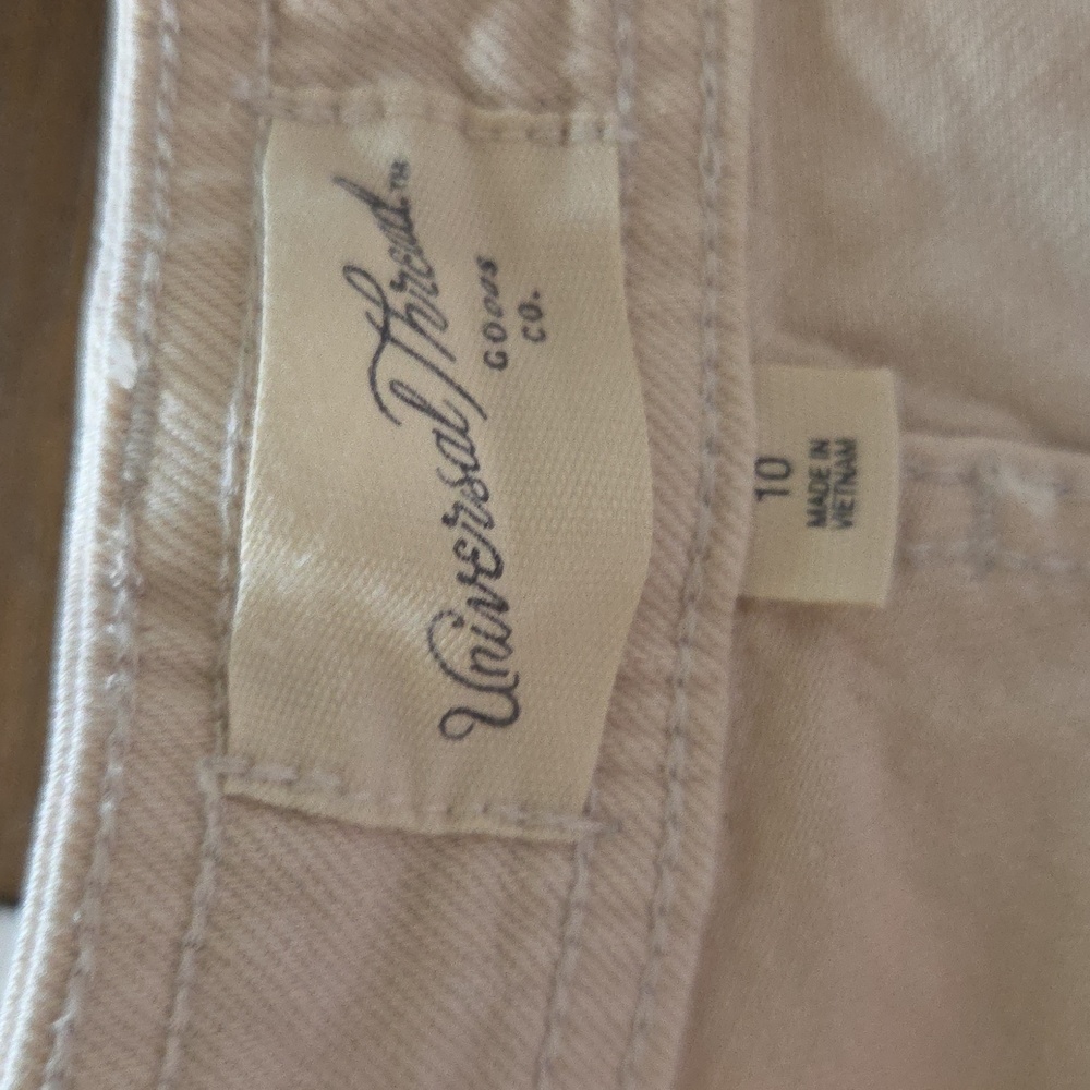 Universal Thread Jeans - image 4